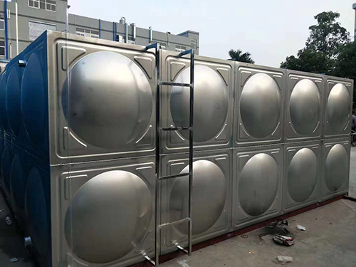 广州石滩广场附近水箱案例