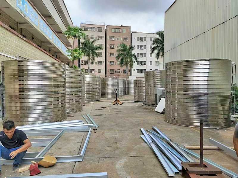 立式不锈钢水箱5